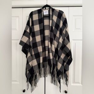 Ardene Black and Cream Plaid Poncho